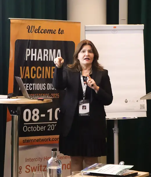 Speaker presenting - Pharma, Vaccines & Infectious Diseases Conference 2025